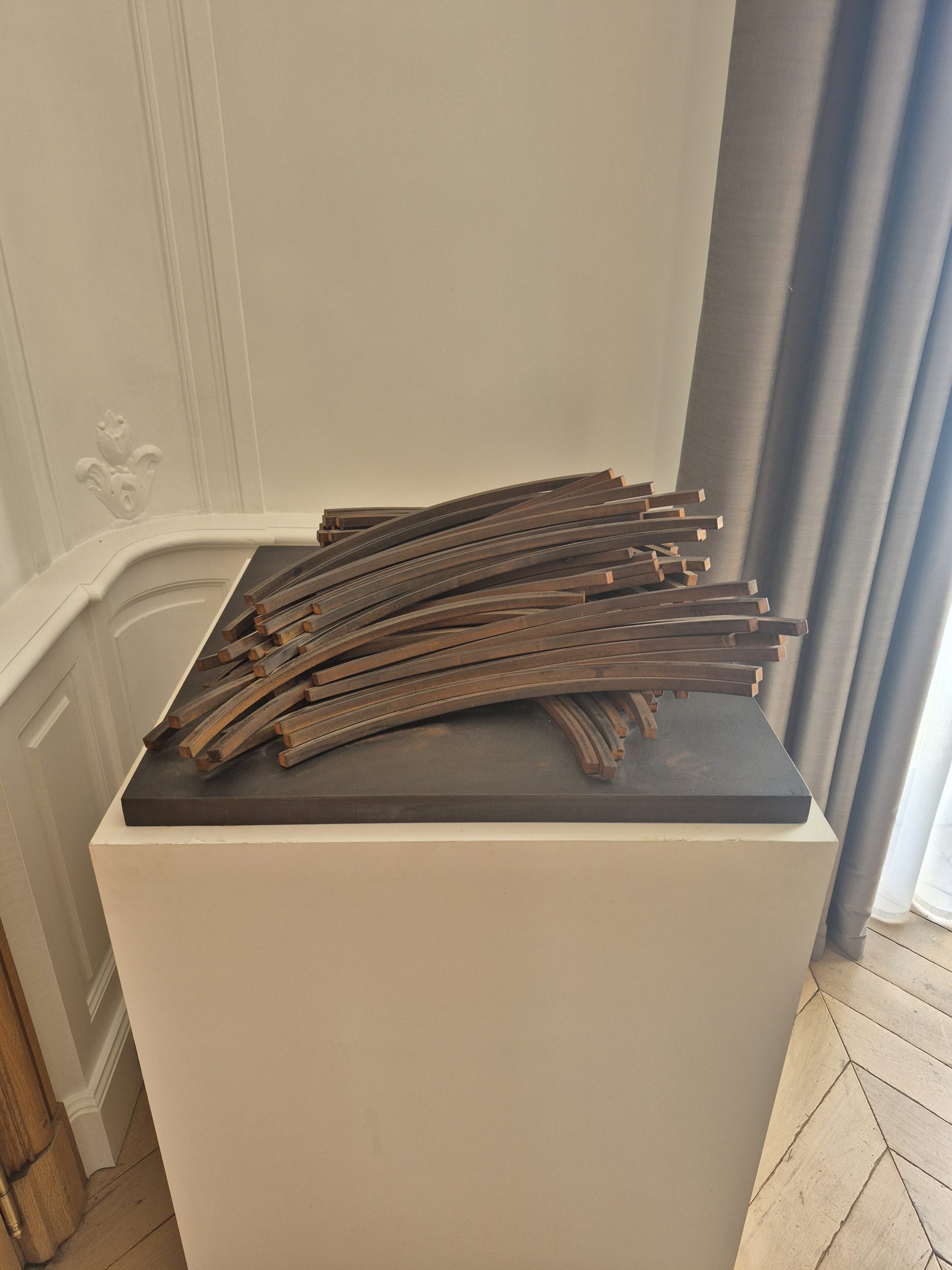 Effrondrement — Bernar Venet